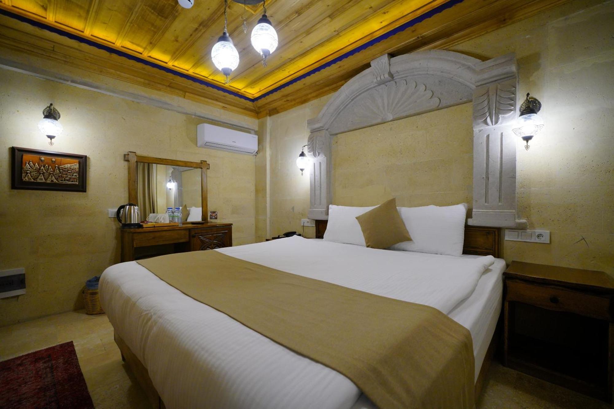 Enjoy Stone Hotel Goreme Exterior photo